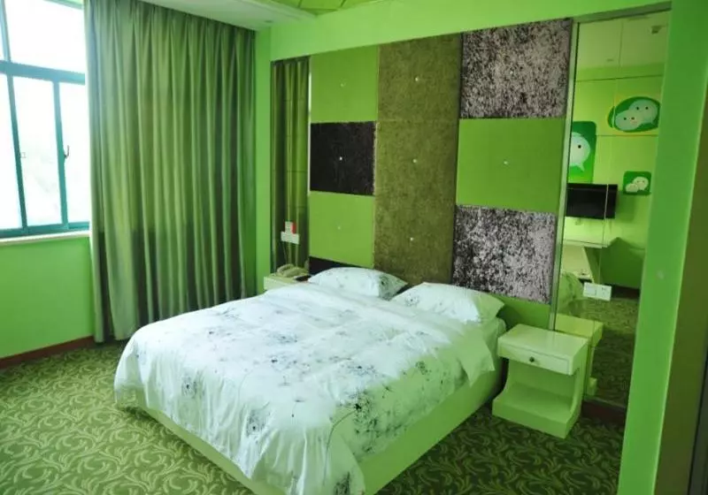 Thank Inn Chain Hotel Hebei Baoding Laiyuan New Bus Station