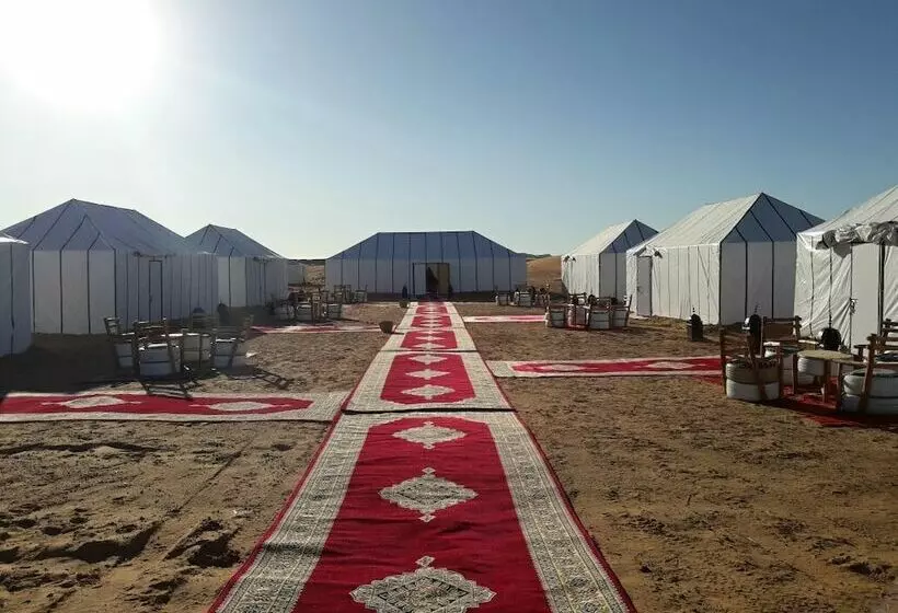 Hotelli Diamant Sahara Camp