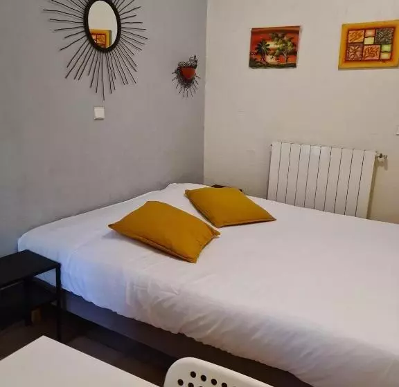 בית מלון כפרי Auberge La Folie