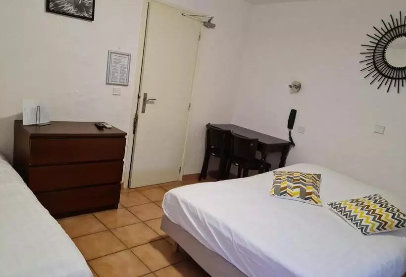 בית מלון כפרי Auberge La Folie