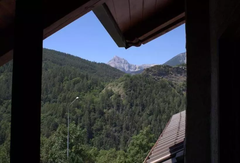 בית מלון כפרי Chalet Bellevue