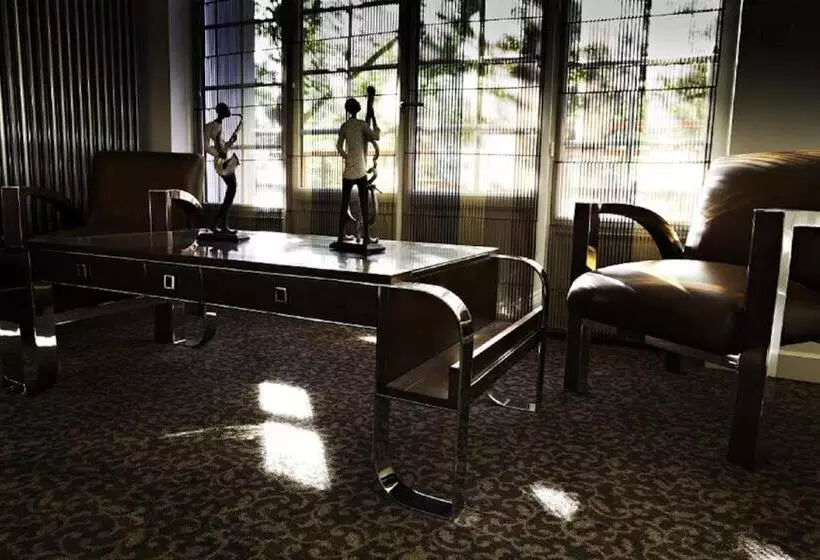 هتل Demeures & Châteaux La Belle Meuniere