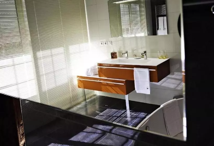 هتل Demeures & Châteaux La Belle Meuniere