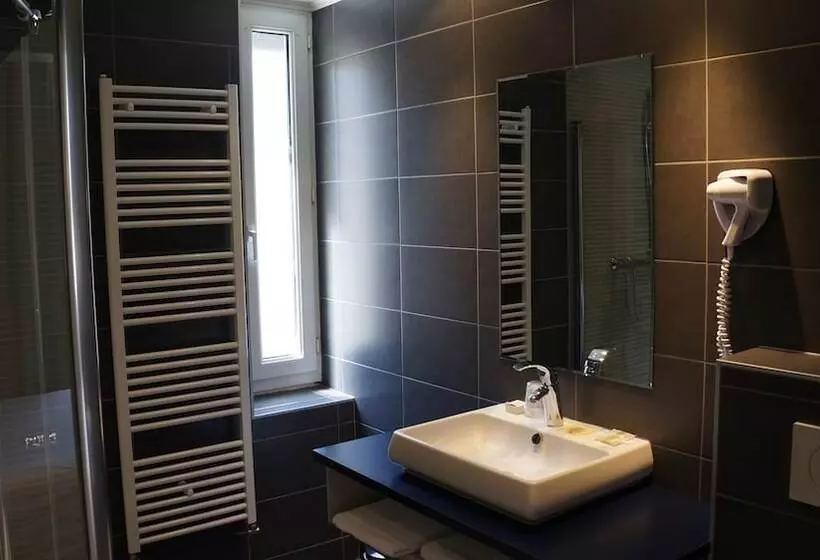 בית מלון כפרי Hostellerie De La Porte Bellon