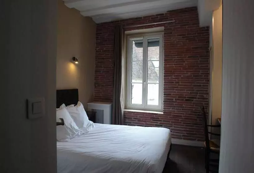 בית מלון כפרי Hostellerie De La Porte Bellon