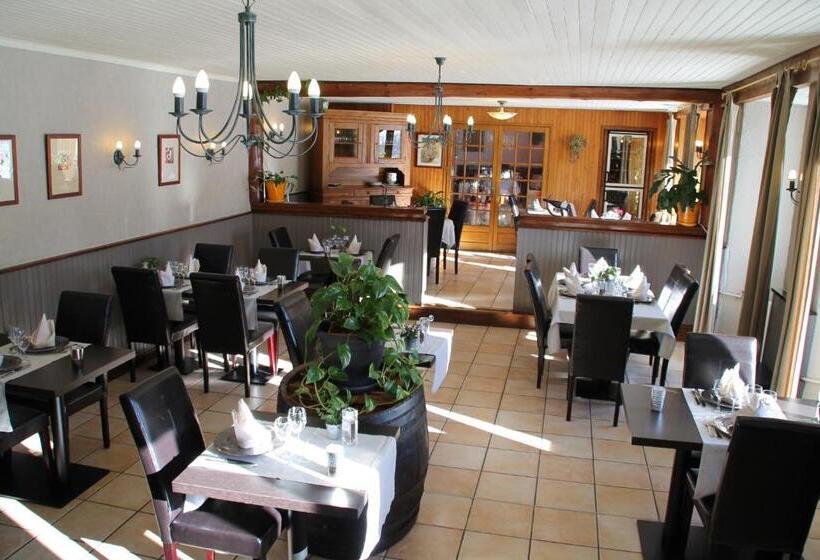 فندق Hôtel Des Chazes