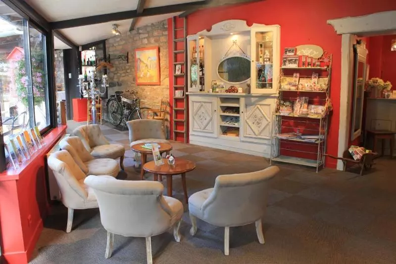 בית מלון כפרי Hôtel Restaurant Le Moulin De Saint Verand