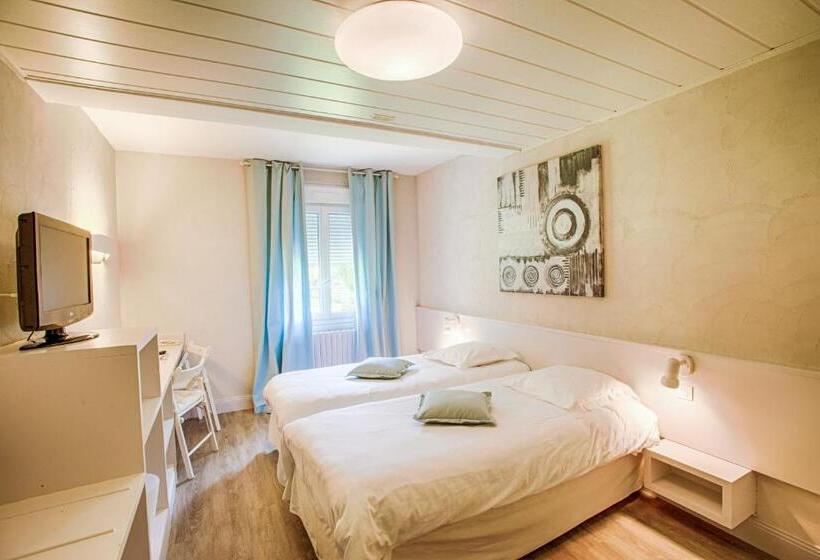 Отель L'Ile de Sees