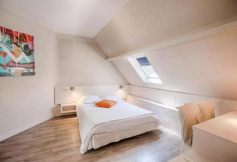 호텔 L'Ile de Sees