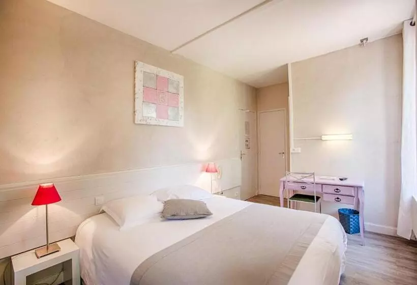 호텔 L'Ile de Sees