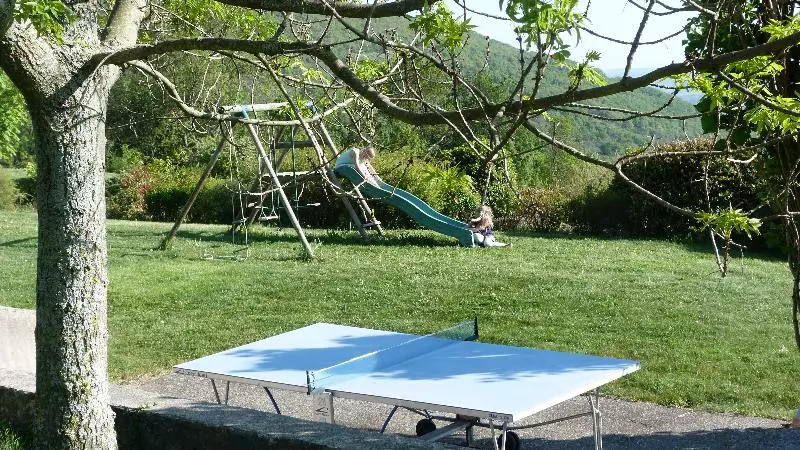 Отель Logis Hôtel Restaurant La Mère Biquette