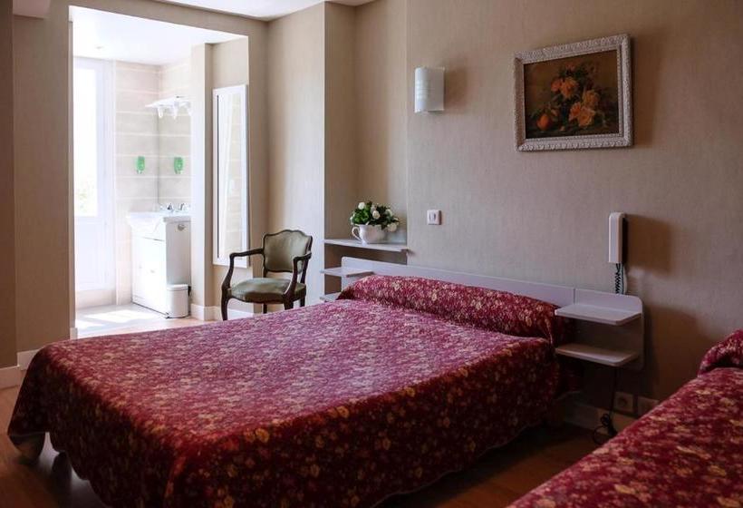 فندق Hôtel Piellenia