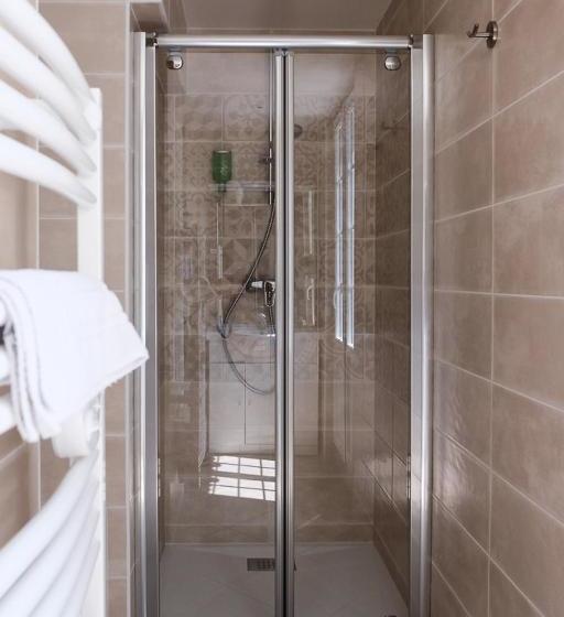 فندق Hôtel Piellenia