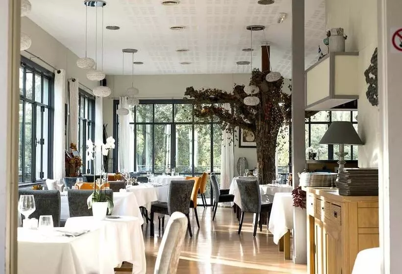 Отель Restaurant Le Bosquet