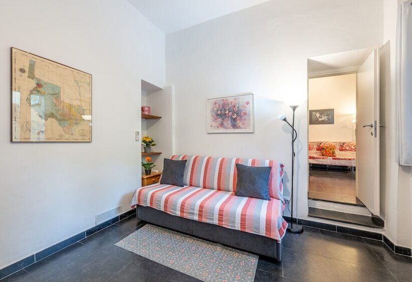 Hanging Garden With Air Conditioning