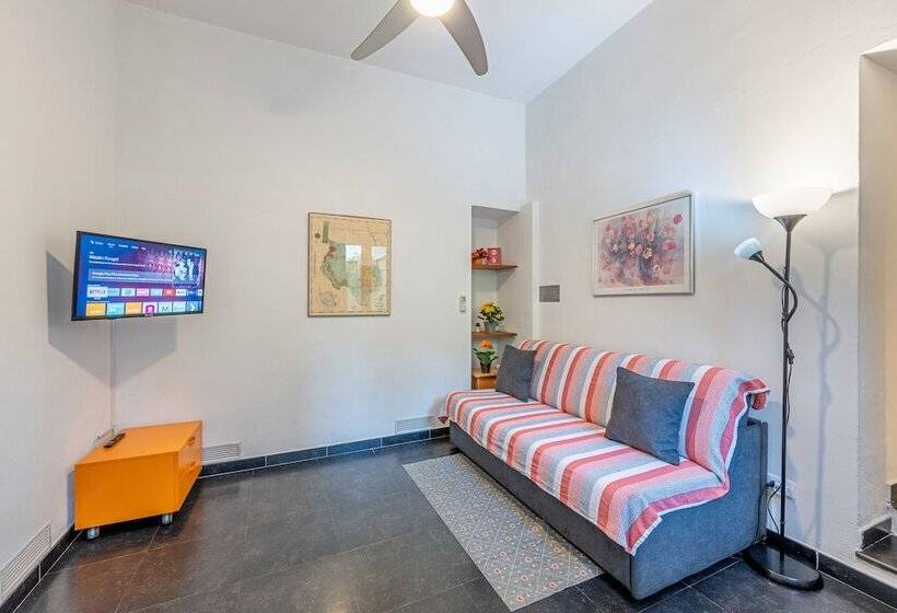 Hanging Garden With Air Conditioning