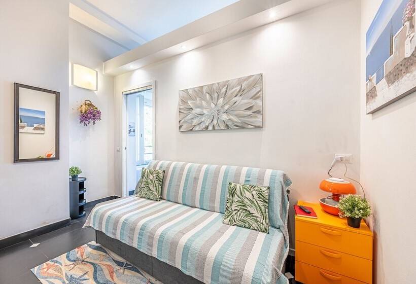 Hanging Garden With Air Conditioning