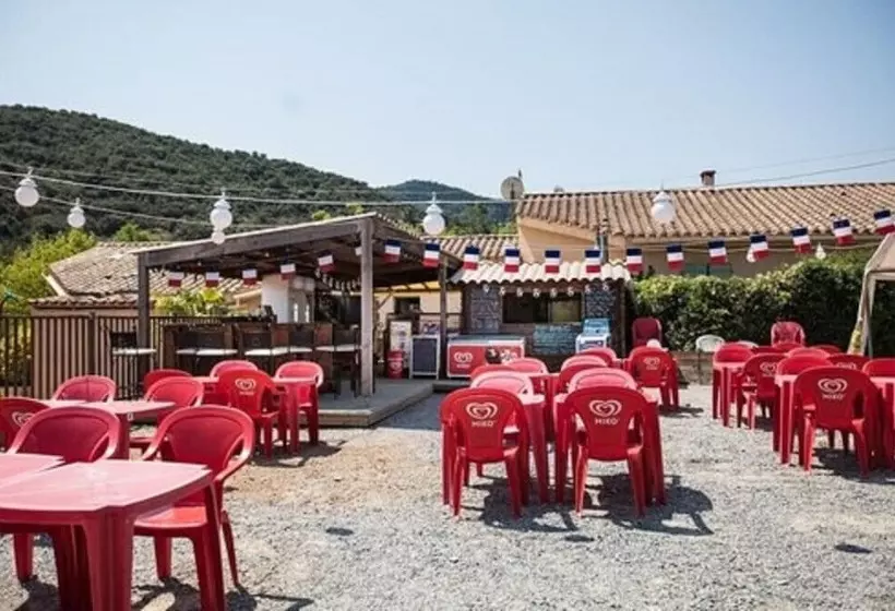 ホテル Camping Les Cerisiers Du Jaur
