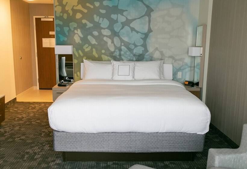 هتل Courtyard Elkhart