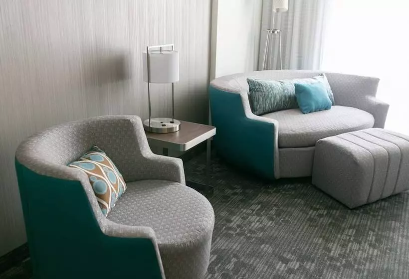 ホテル Courtyard Elkhart