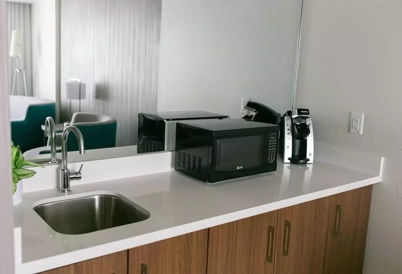 ホテル Courtyard Elkhart