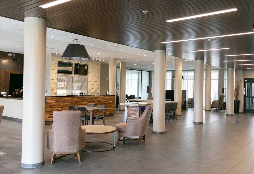 هتل Courtyard Elkhart