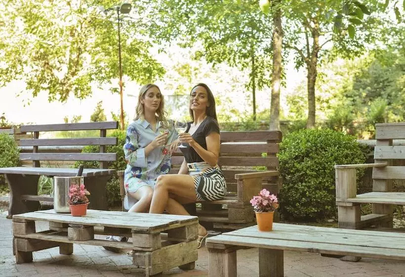 Maaseutuhotelli Agriturismo La Sfruscià