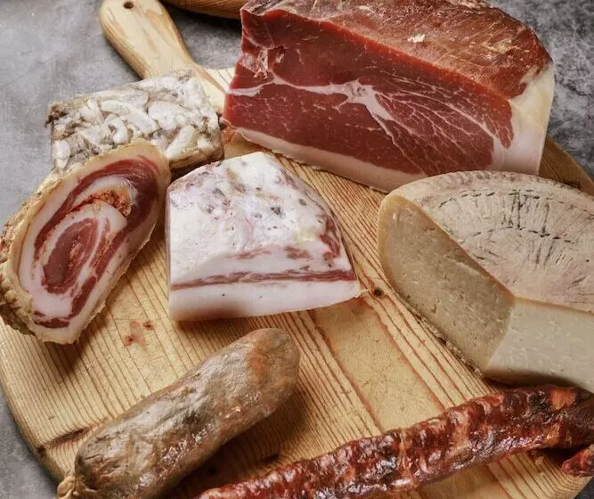 Maaseutuhotelli Agriturismo La Sfruscià