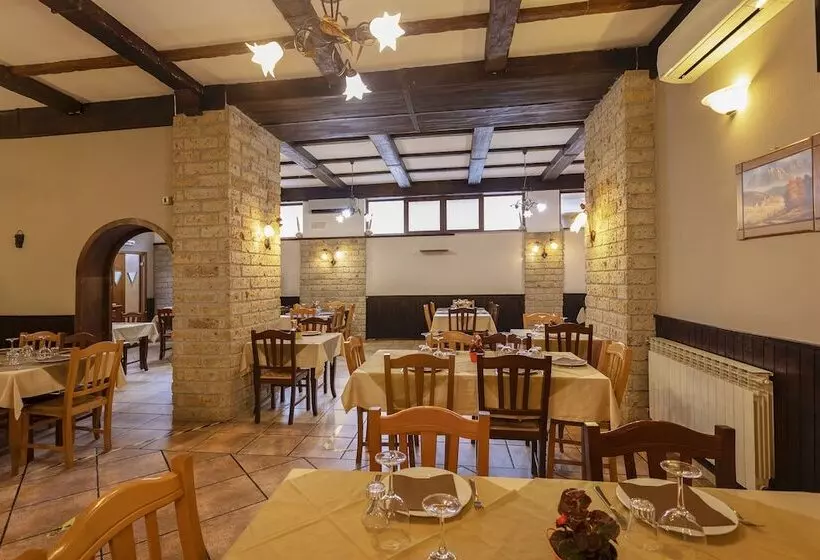 Maaseutuhotelli Agriturismo La Sfruscià