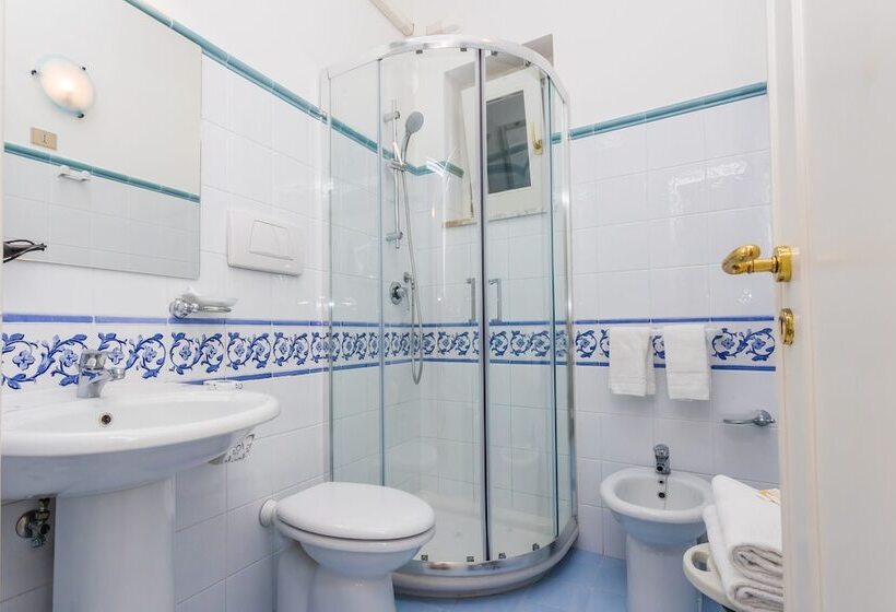 פנסיון La Piazzetta