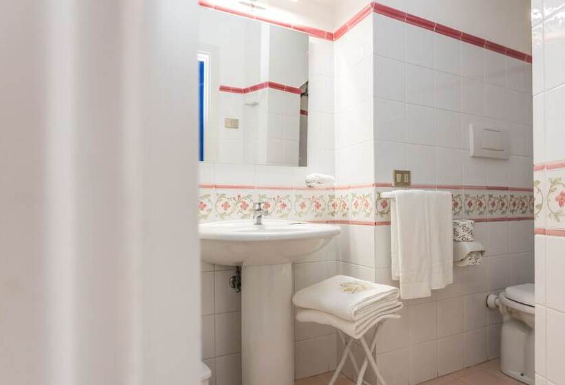 פנסיון La Piazzetta