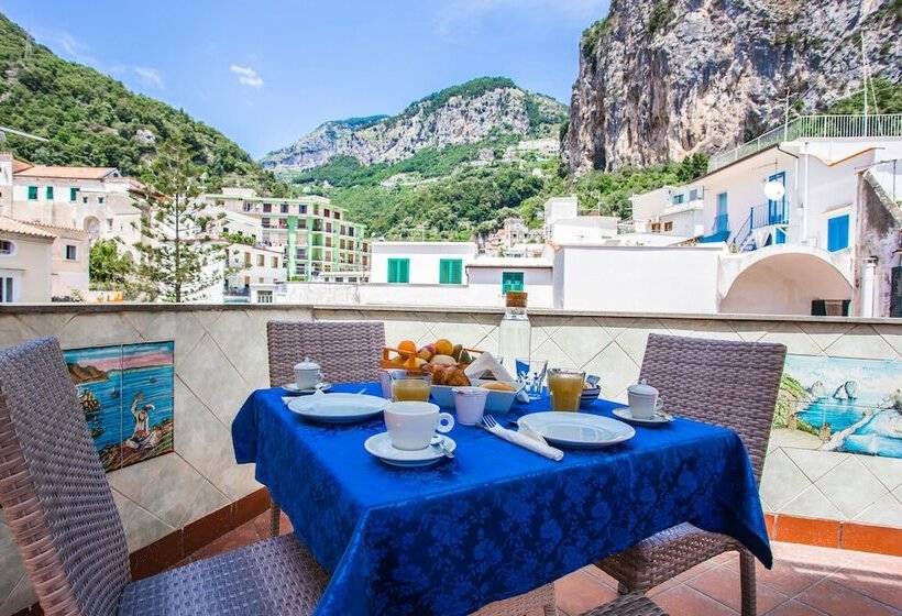 פנסיון La Piazzetta