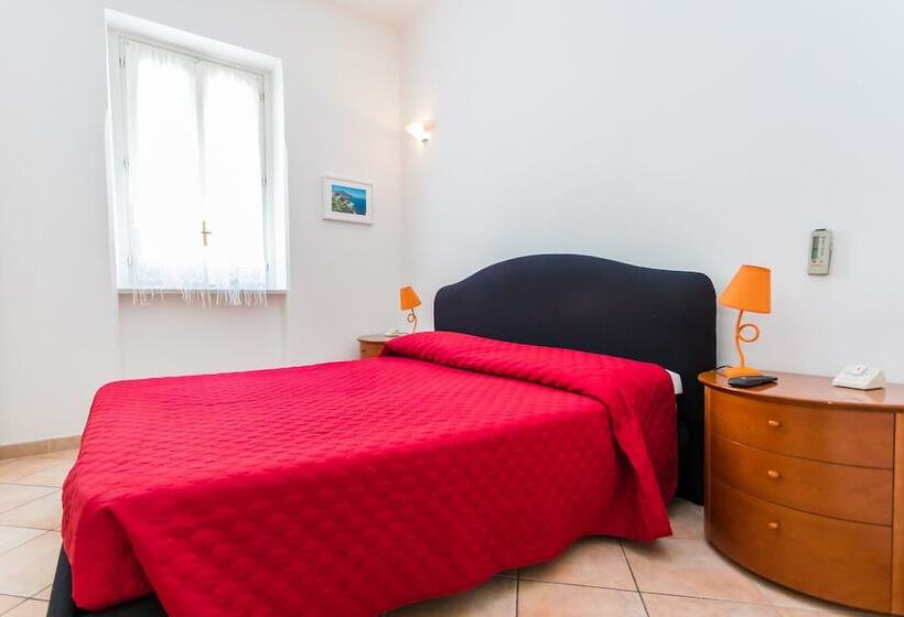 פנסיון La Piazzetta