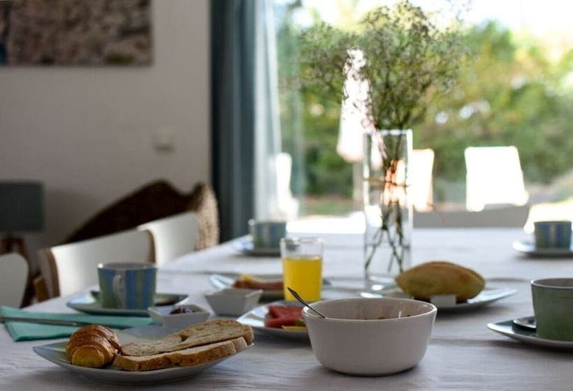 پانسیون Pé Na Areia Guest House