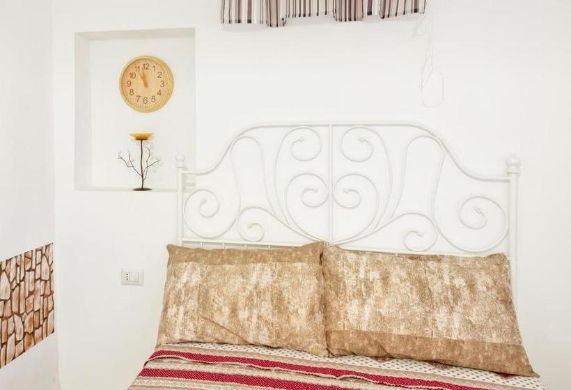 پانسیون San Nicola Clemente Private Room