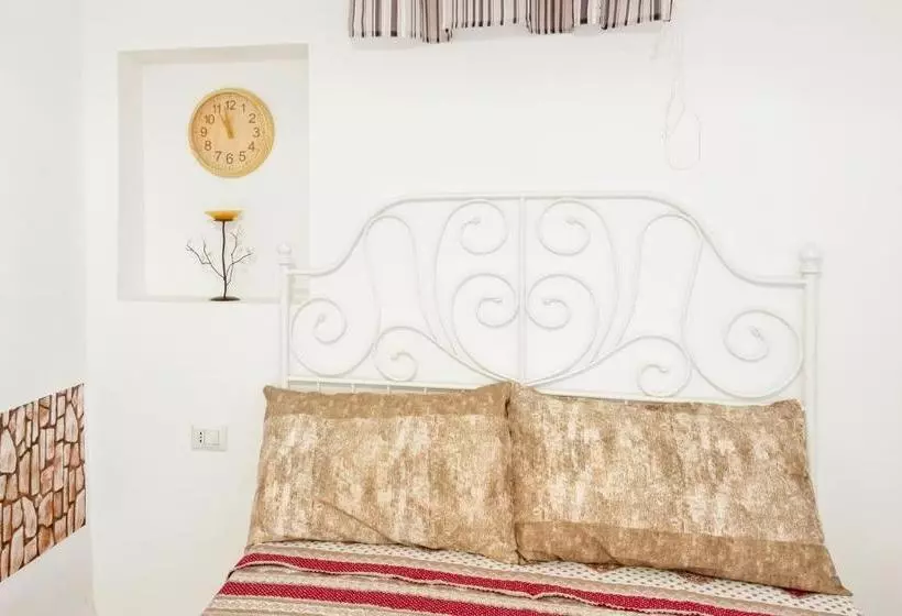 پانسیون San Nicola Clemente Private Room