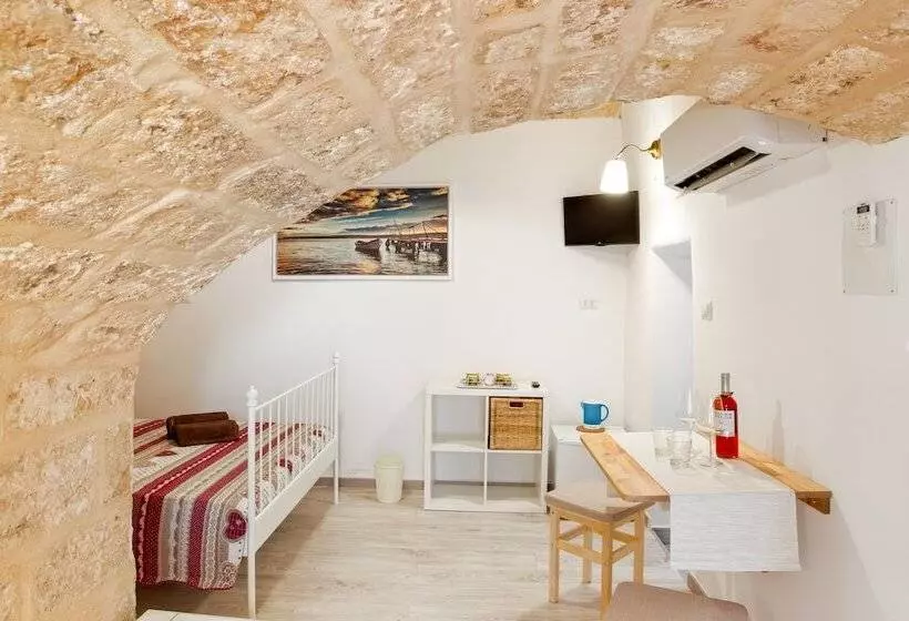 پانسیون San Nicola Clemente Private Room