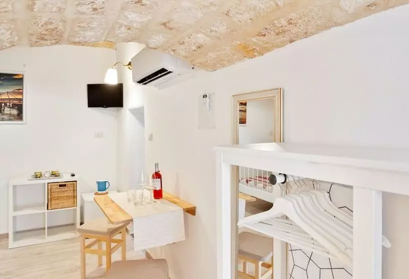 پانسیون San Nicola Clemente Private Room