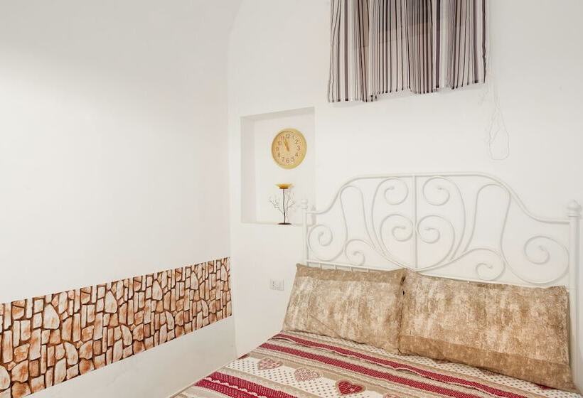 پانسیون San Nicola Clemente Private Room