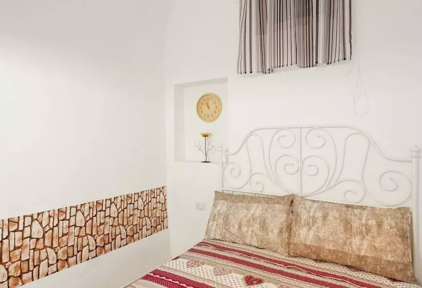 پانسیون San Nicola Clemente Private Room