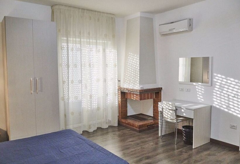 مبيت وإفطار La Perla Del Sole