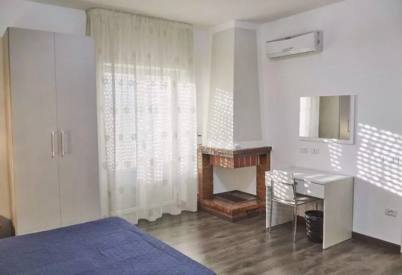 Aamiaismajoitus (B&B) La Perla Del Sole