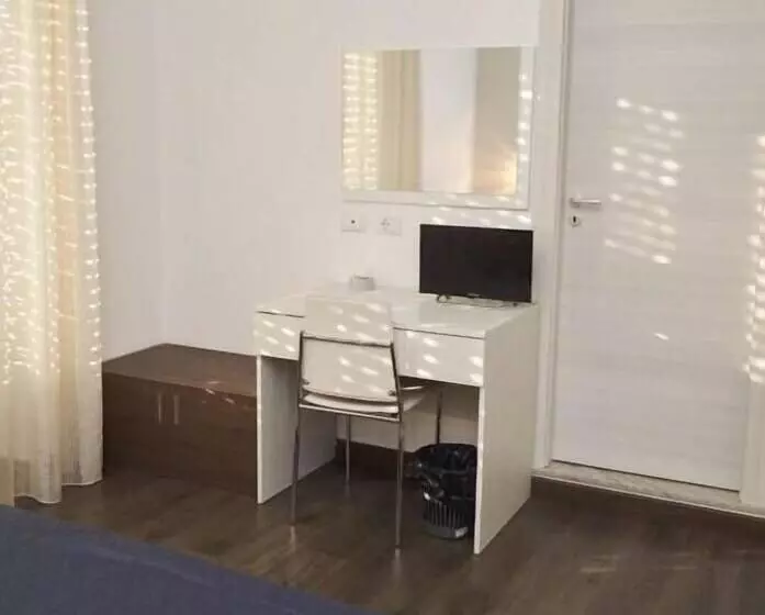 Aamiaismajoitus (B&B) La Perla Del Sole