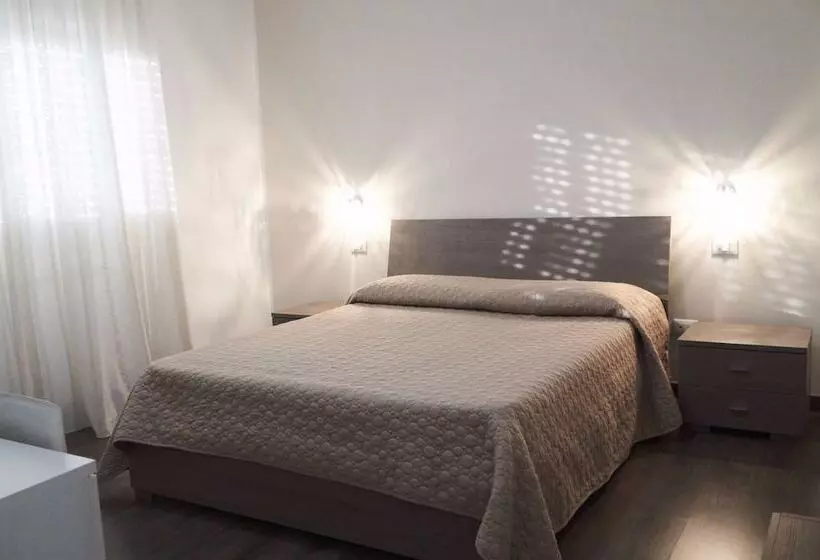 Aamiaismajoitus (B&B) La Perla Del Sole