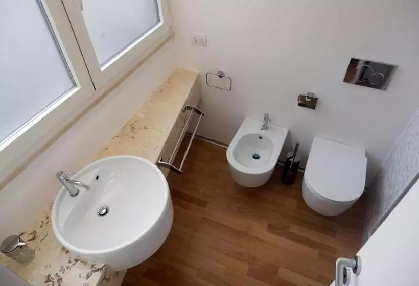 تختخواب و صبحانه Magdahause