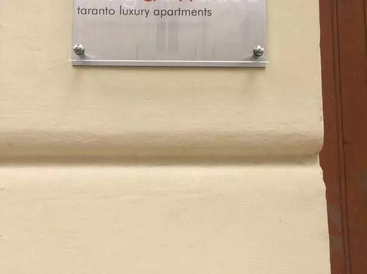 تختخواب و صبحانه Magdahause