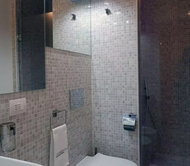 تختخواب و صبحانه Magdahause