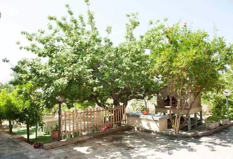 Aamiaismajoitus (B&B) Nel Giardino Dei Limoni