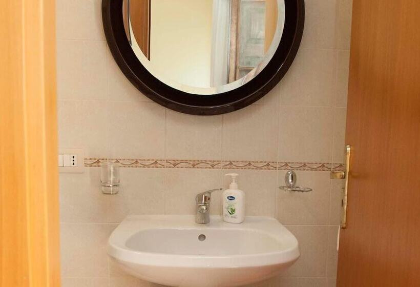 Bed and Breakfast Nel Giardino Dei Limoni