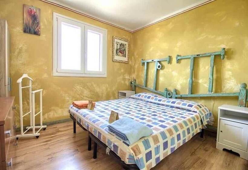 Nocleg ze śniadaniem Terrazza 1   Bb La Traja